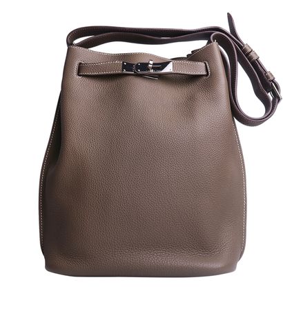 So Kelly 22, front view